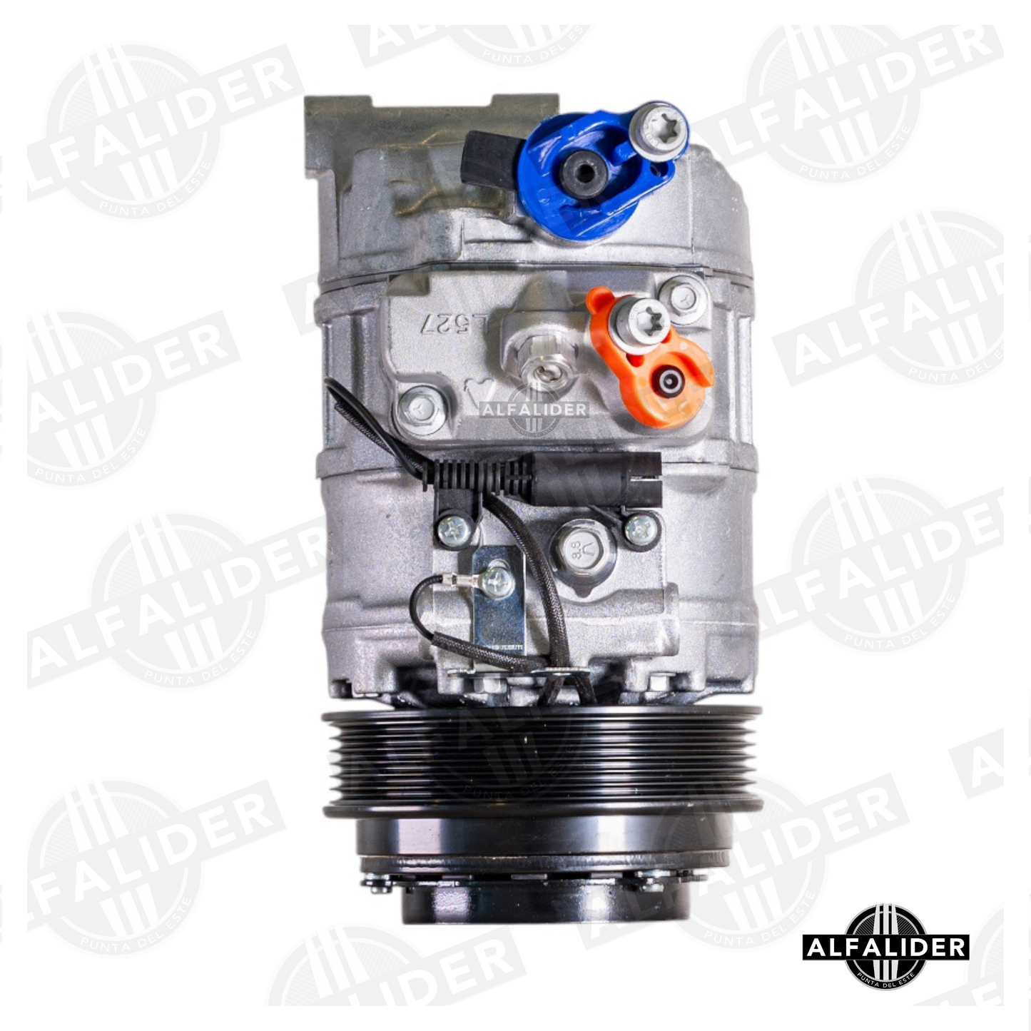 Compresor de aire acondicionado compatible con Mercedes-Benz A0002302011, diseño europeo, ideal para mantener la climatización en modelos con motores OM601 al OM611.